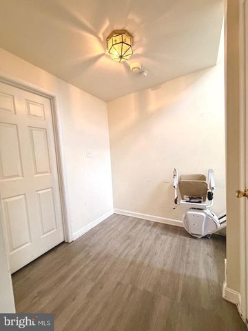 10966 W POINT PL, White Plains, MD 20695