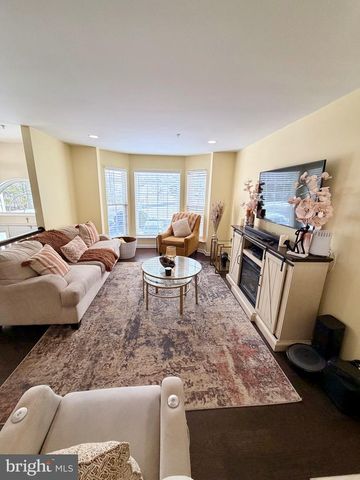 10966 W POINT PL, White Plains, MD 20695