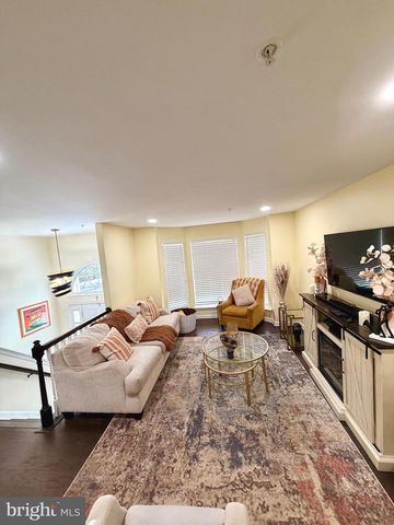 10966 W POINT PL, White Plains, MD 20695