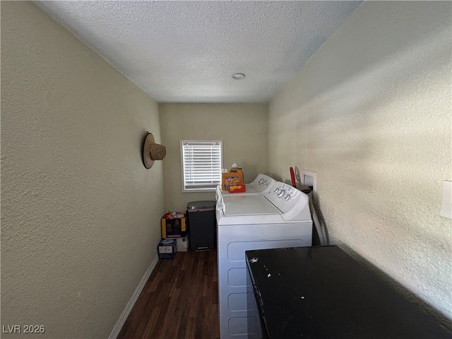 1752 Strandman Street, Ely, NV 89301