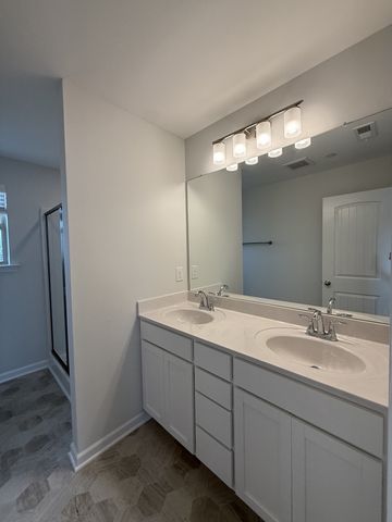 217 Watershed Court, Ashland City, TN 37015