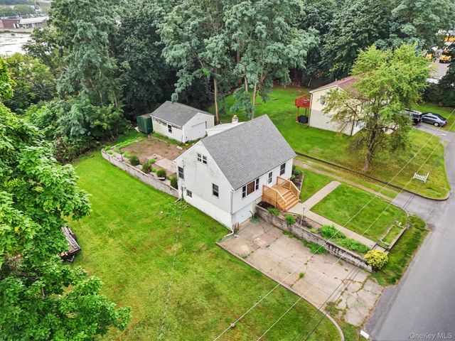 4 Garrett Place, Poughkeepsie, NY 12603