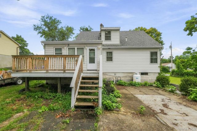 4 Garrett Place, Poughkeepsie, NY 12603