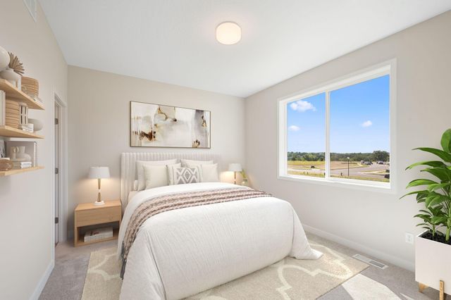 2120 Ridgepointe Drive, Hastings, MN 55033