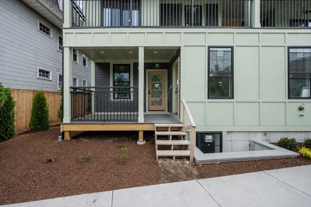 10-3 Corinthian Rd 3, Somerville, MA 02144