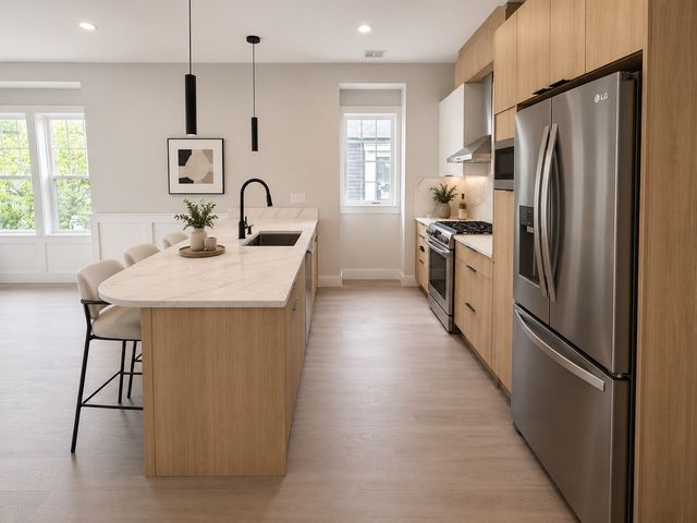 10-3 Corinthian Rd 3, Somerville, MA 02144