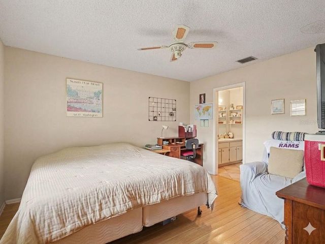 5031 BARRINGTON CIRCLE 601, Sarasota, FL 34234
