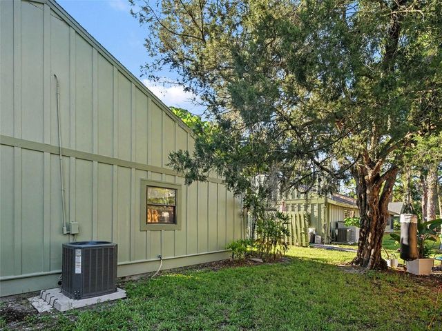 5031 BARRINGTON CIRCLE 601, Sarasota, FL 34234
