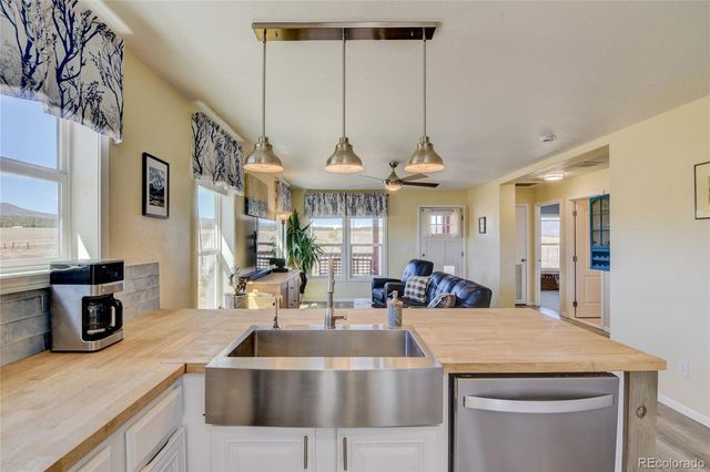 261 Bridle Path, Hartsel, CO 80449