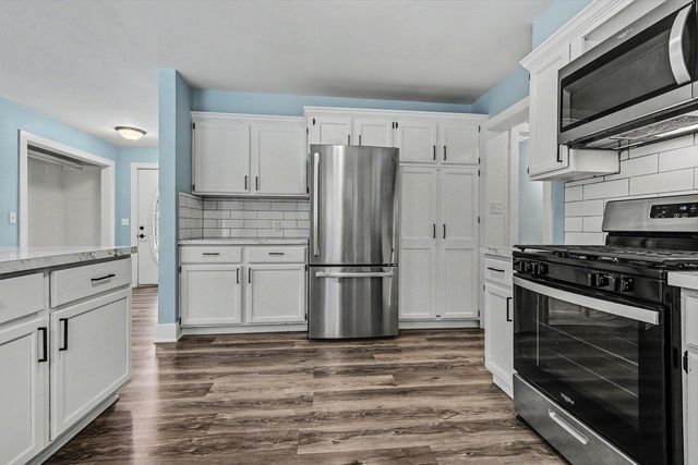 3990 S Big Spring Drive, Grandville, MI 49418
