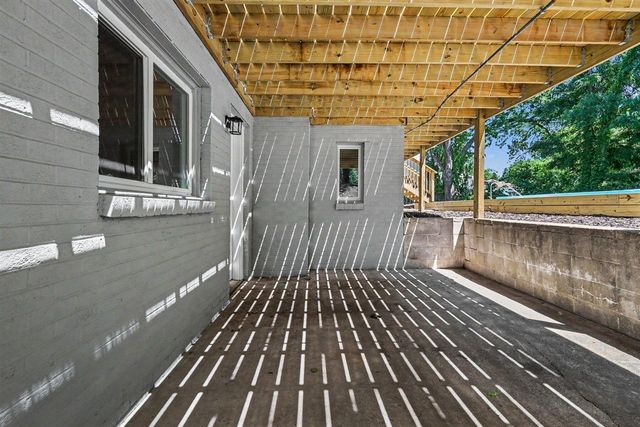 3990 S Big Spring Drive, Grandville, MI 49418