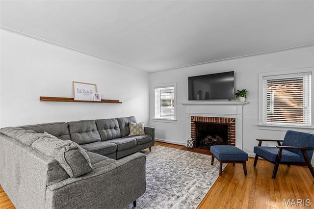 7808 Garden Avenue, Shrewsbury, MO 63119