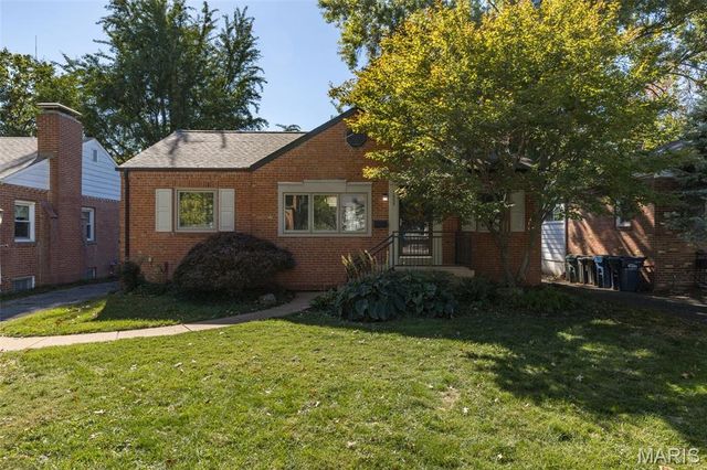 7808 Garden Avenue, Shrewsbury, MO 63119