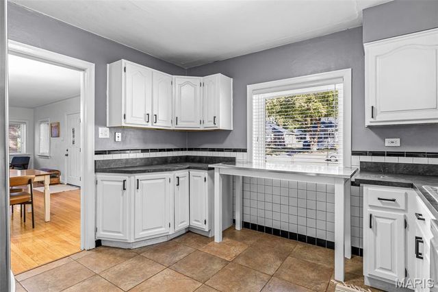 7808 Garden Avenue, Shrewsbury, MO 63119