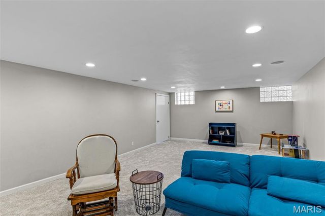 7808 Garden Avenue, Shrewsbury, MO 63119