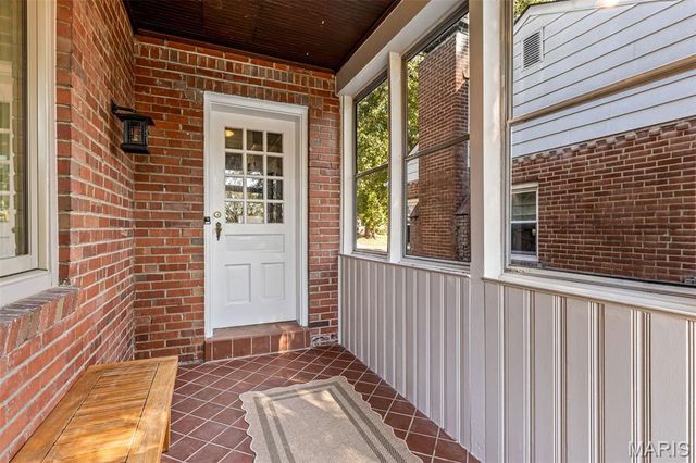 7808 Garden Avenue, Shrewsbury, MO 63119