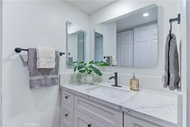 4015 Calle Sonora Oeste 1F, Laguna Woods, CA 92637