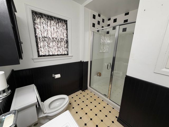 1552 N Woodrow Ct, Wichita, KS 67203