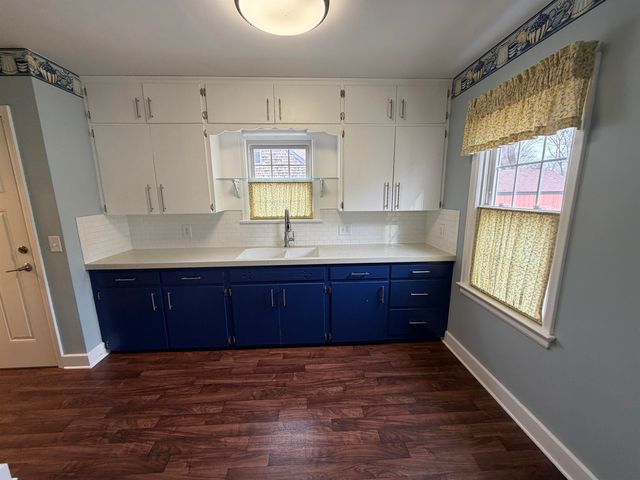 1552 N Woodrow Ct, Wichita, KS 67203