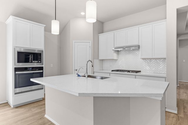 243 Navasota Narrows Way, Conroe, TX 77304