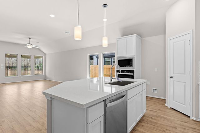 243 Navasota Narrows Way, Conroe, TX 77304