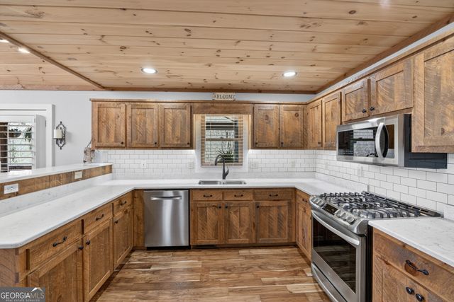 128 Ridge Brook Drive, Morganton, GA 30560