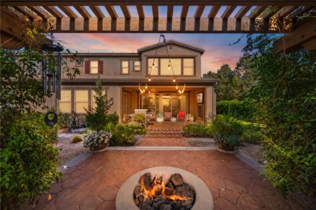 27925 Ladoga, Menifee, CA 92585