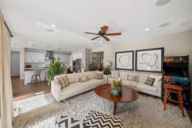 27925 Ladoga, Menifee, CA 92585