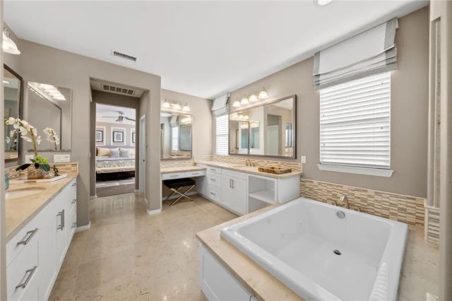 27925 Ladoga, Menifee, CA 92585