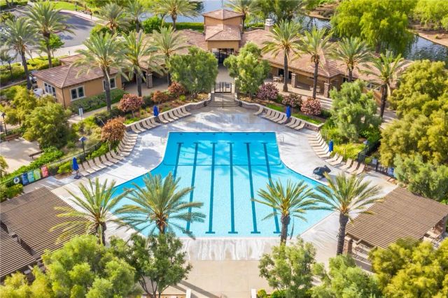 27925 Ladoga, Menifee, CA 92585