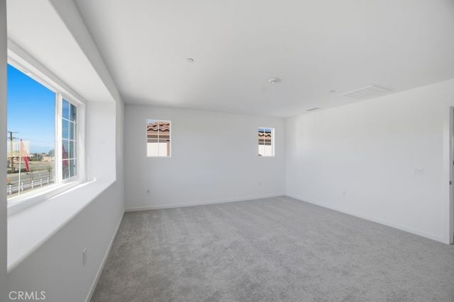 9583 Silverstein Drive, Riverside, CA 92508