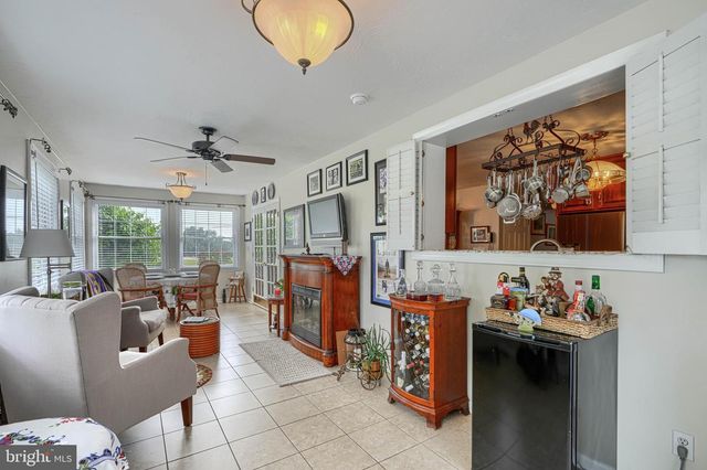 7218 SOLLERS POINT RD, Baltimore, MD 21222
