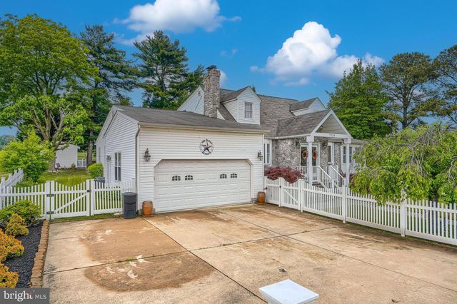 7218 SOLLERS POINT RD, Baltimore, MD 21222