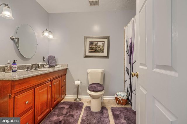 7218 SOLLERS POINT RD, Baltimore, MD 21222