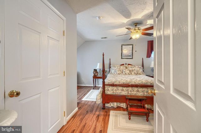 7218 SOLLERS POINT RD, Baltimore, MD 21222
