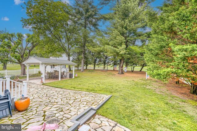 7218 SOLLERS POINT RD, Baltimore, MD 21222