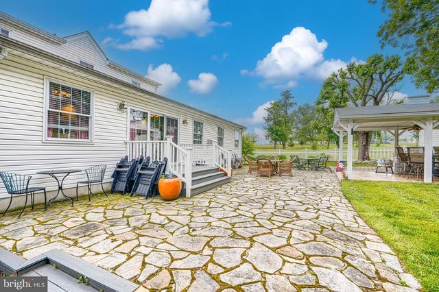 7218 SOLLERS POINT RD, Baltimore, MD 21222