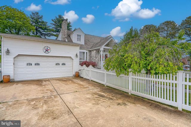 7218 SOLLERS POINT RD, Baltimore, MD 21222