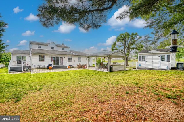 7218 SOLLERS POINT RD, Baltimore, MD 21222
