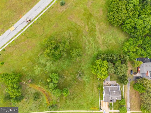 7218 SOLLERS POINT RD, Baltimore, MD 21222