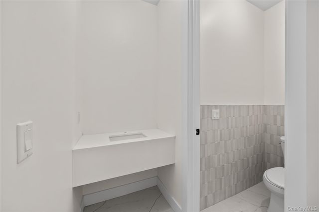 80 Memorial Park Drive 202, Spring Valley, NY 10977