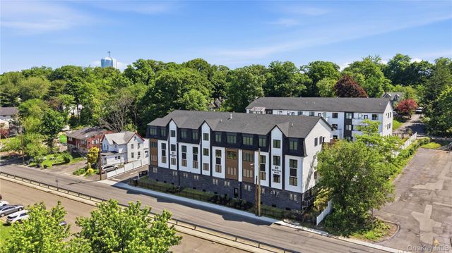 80 Memorial Park Drive 202, Spring Valley, NY 10977