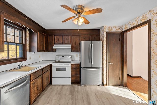 538 Old Hartford Road, Colchester, CT 06415