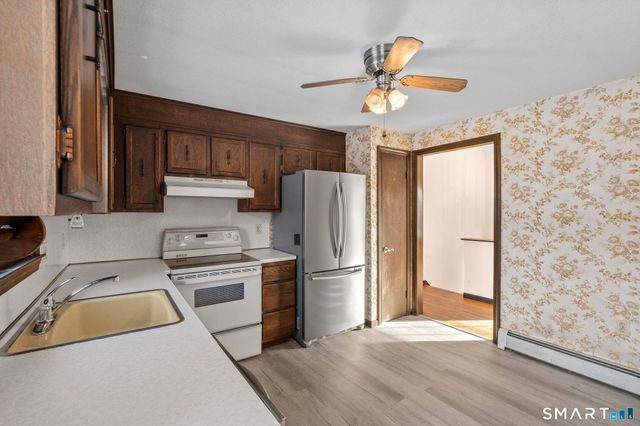 538 Old Hartford Road, Colchester, CT 06415