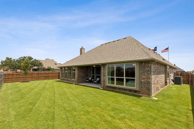 902 Meadow View Drive, Cleburne, TX 76033