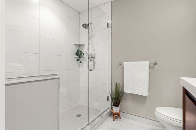 24 Rawson St 6, Boston, MA 02125