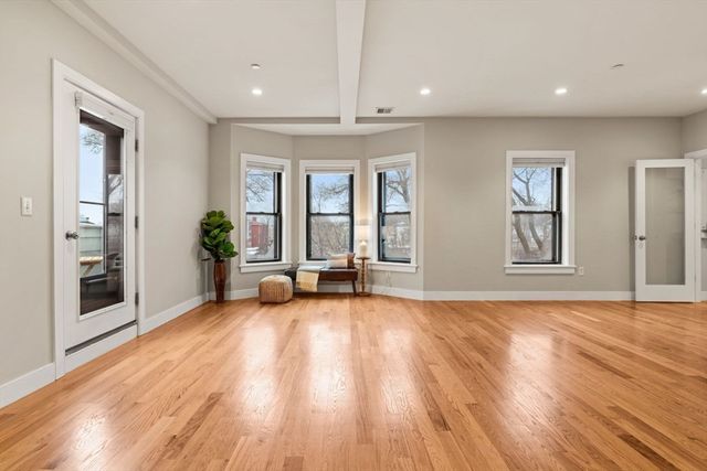 24 Rawson St 6, Boston, MA 02125