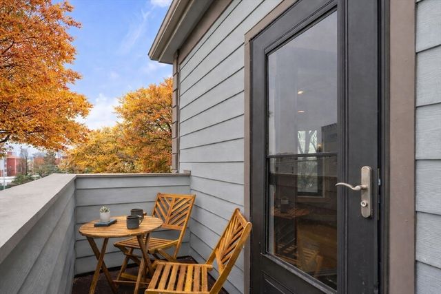 24 Rawson St 6, Boston, MA 02125