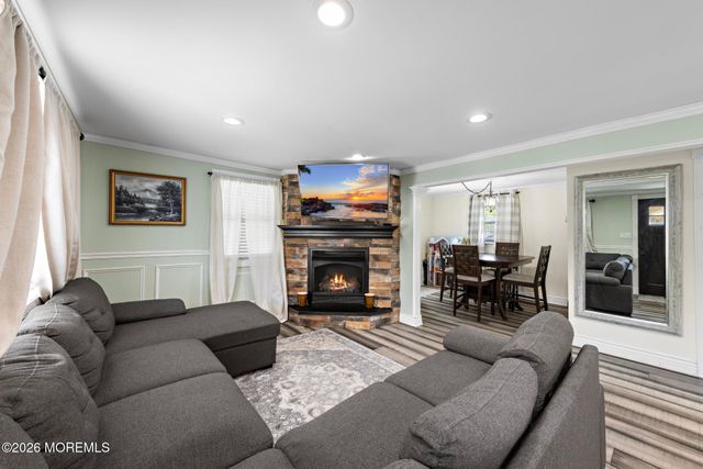 38 Bay Avenue, North Middletown, NJ 07748