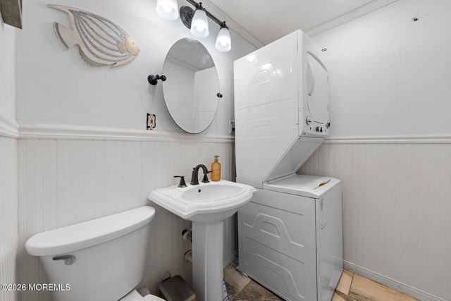 38 Bay Avenue, North Middletown, NJ 07748